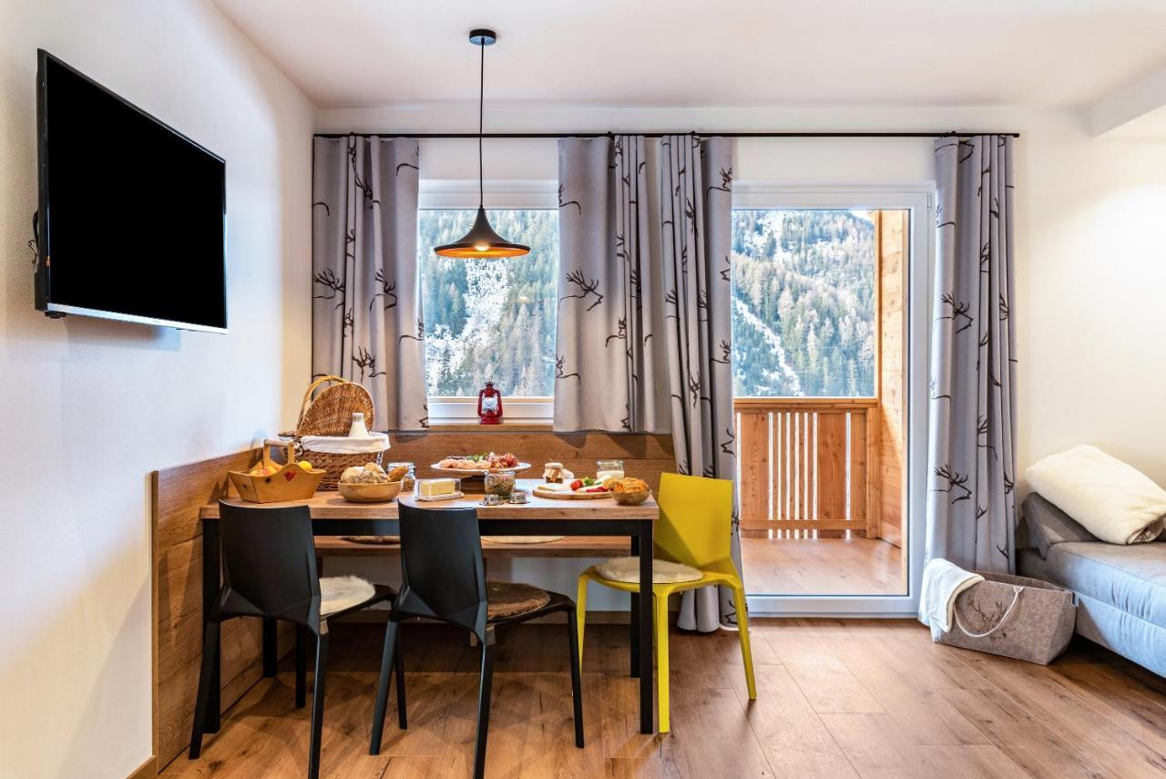 Balbeinhof Apt Hirsch Luson Exterior photo