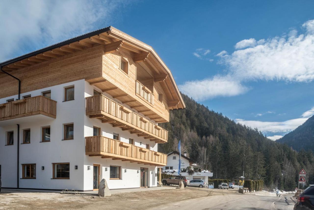 Balbeinhof Apt Hirsch Luson Exterior photo